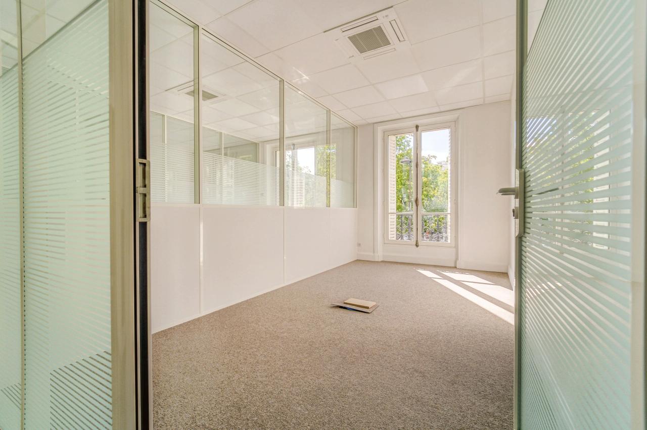 Bureau Paris 206m² Location bureau Paris OLBUR2529381 7